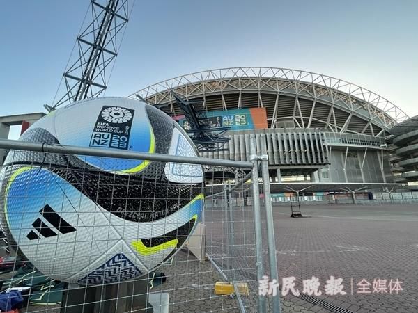 今日，电影《图兰朵：魔咒缘起》发布首支预告片
